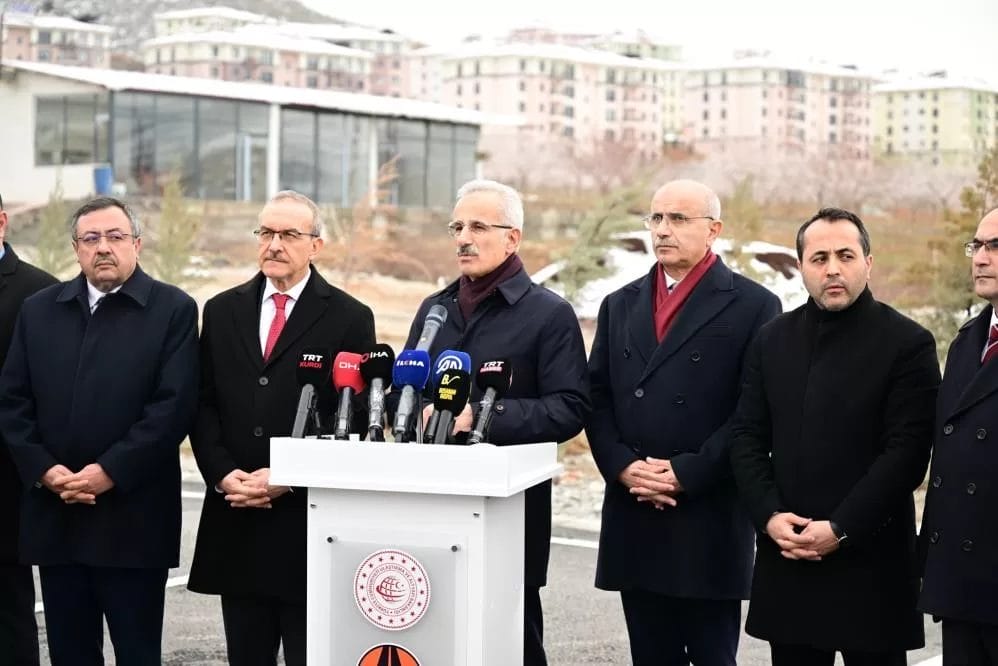 umastirma-bakani-mltya